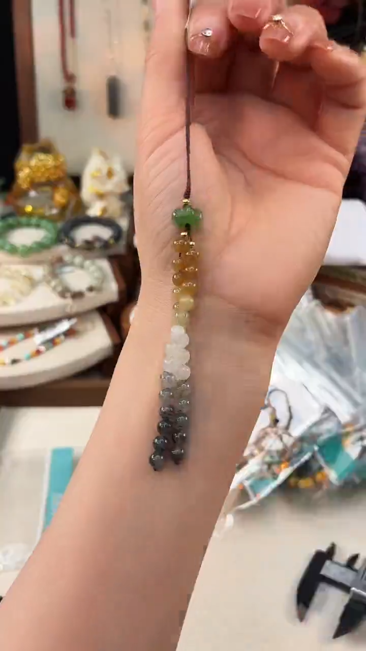 未镶嵌和田玉手饰@@B921D019870