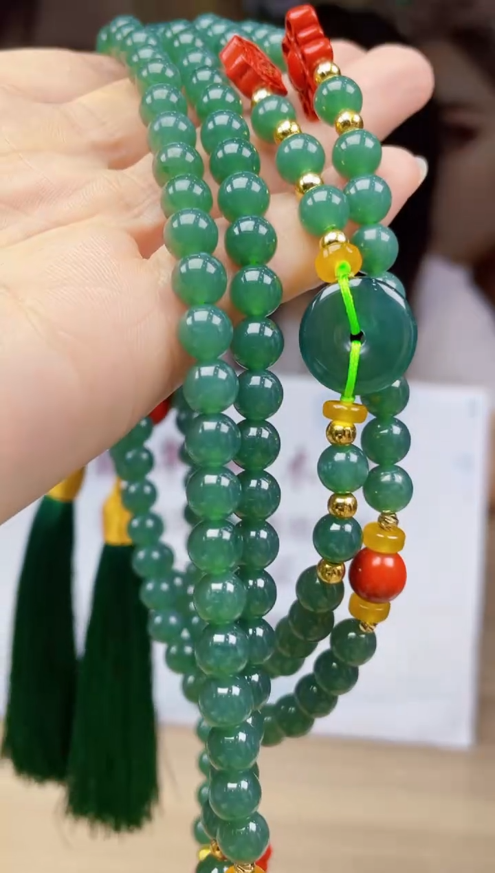 翡翠未镶嵌颈饰多样性发货 (只发一件) *MC88