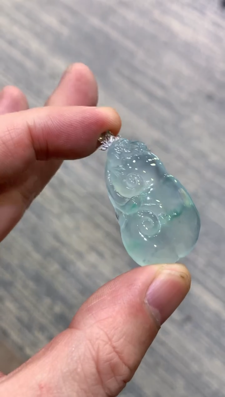 颈饰未镶嵌翡翠天然A货翡翠