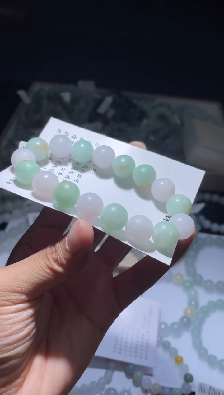 未镶嵌定制翡翠翡翠手串