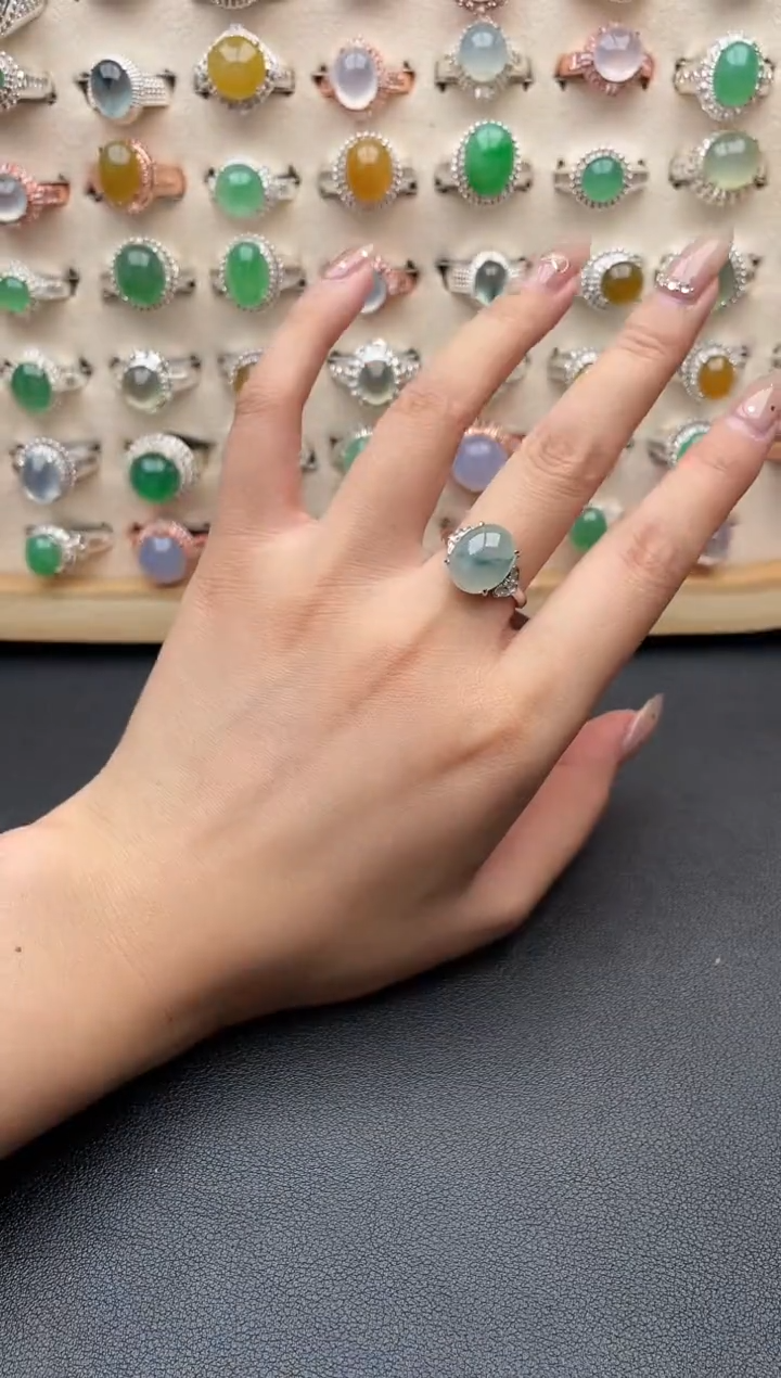 【闪购商品】翡翠戒指银S925镶嵌一物一证一礼盒