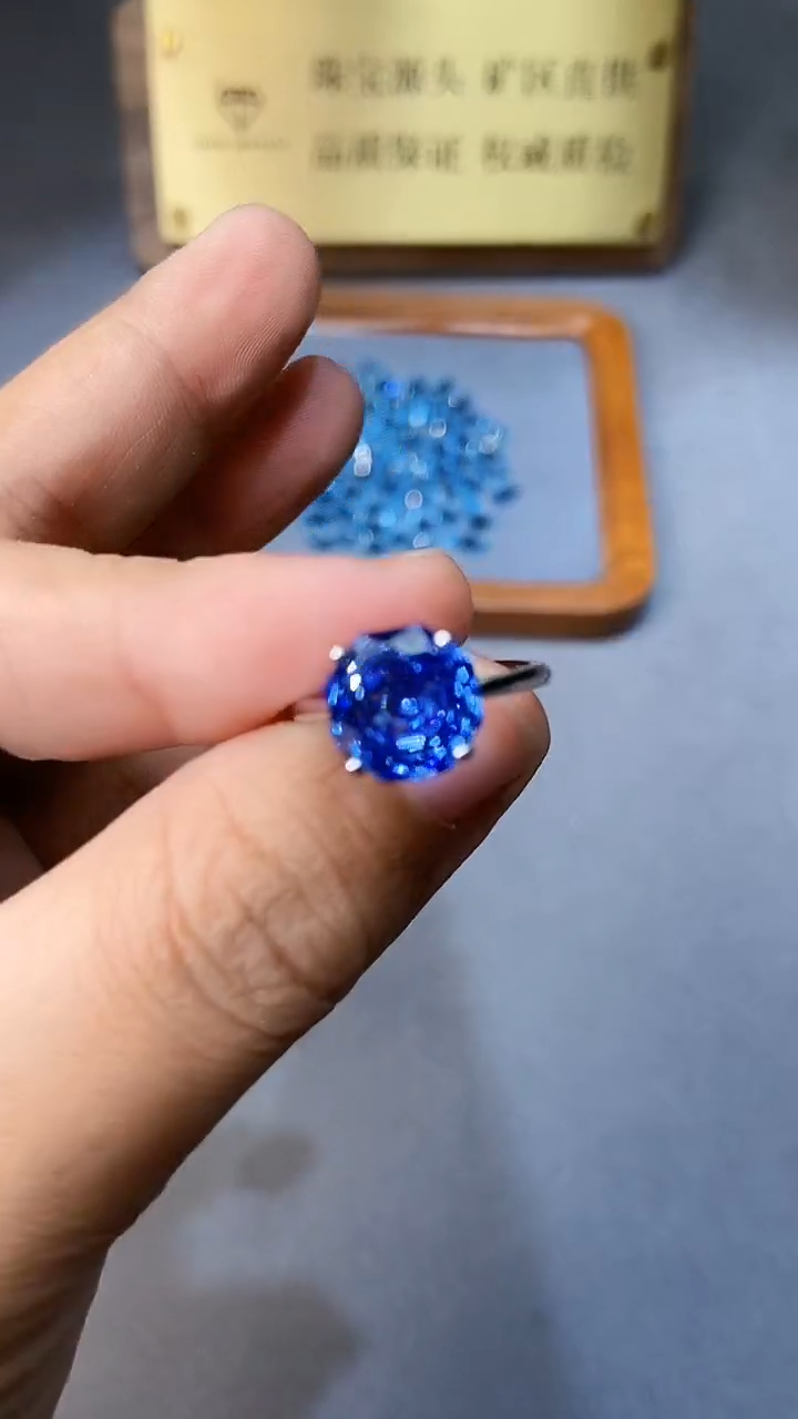 【闪购商品】托帕石戒指银S925镶嵌321