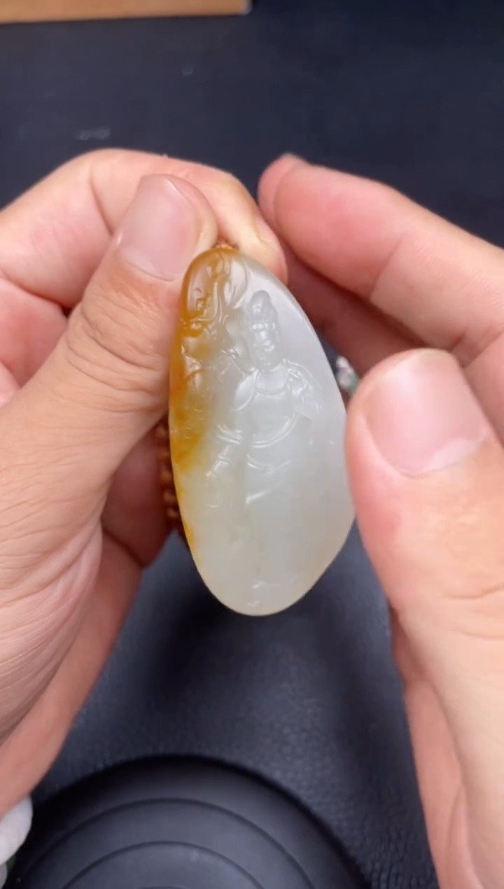 和田玉未镶嵌颈饰沉*f817