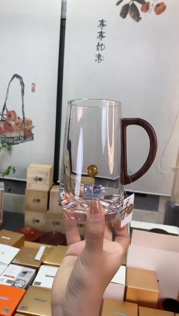 禾器/悦灵杯。。，，