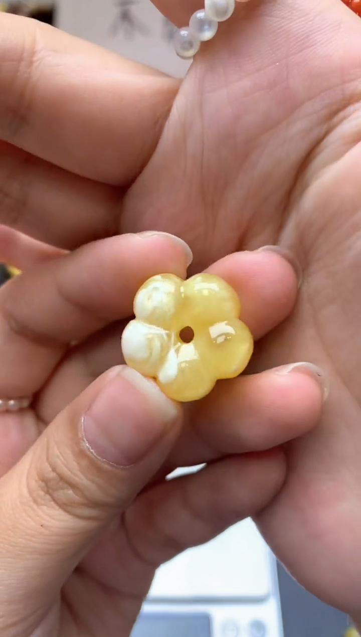 【闪购商品】琥珀珠宝奇石未镶嵌099琥珀蜜蜡花粉有纹小坑介意勿拍