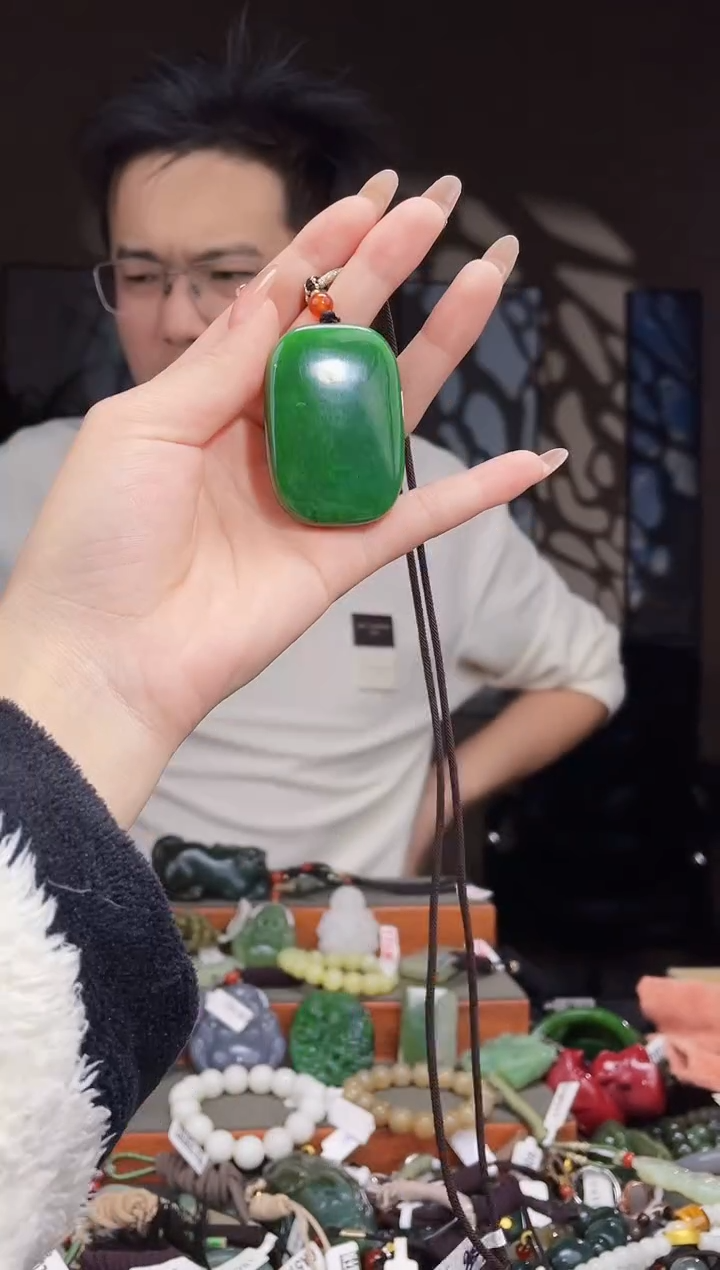 【闪购商品】和田玉颈饰未镶嵌拍一发一