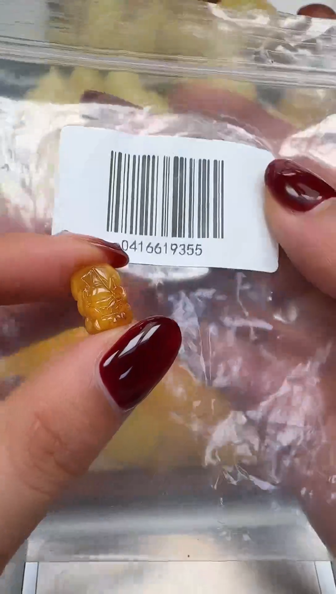 裸石琥珀未镶嵌如图