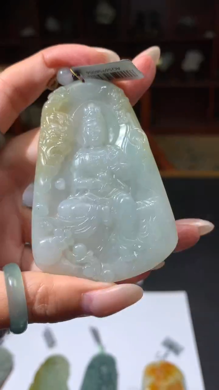 【闪购商品】定制翡翠未镶嵌不退不换CMH1件-A