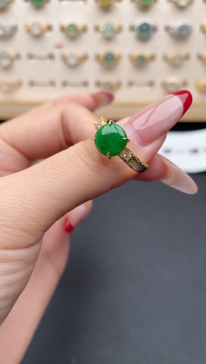 【闪购商品】翡翠戒指银S925镶嵌一物一证一礼盒