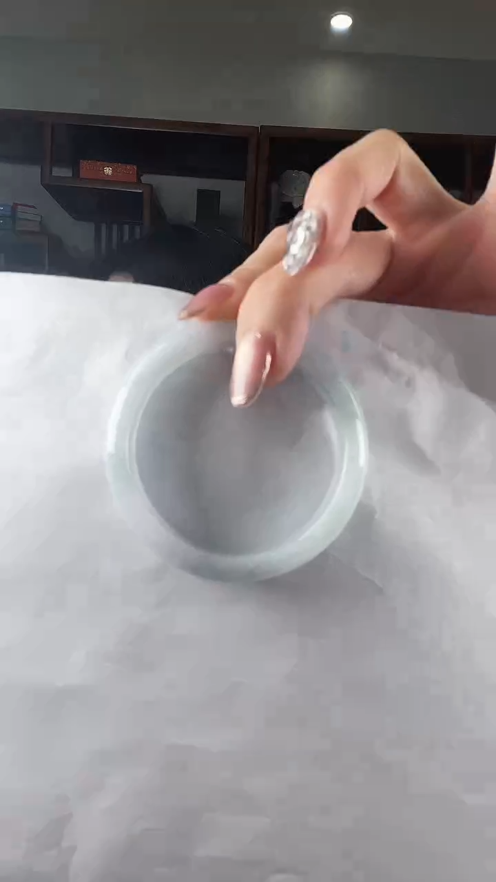 【闪购商品】翡翠手镯未镶嵌手镯