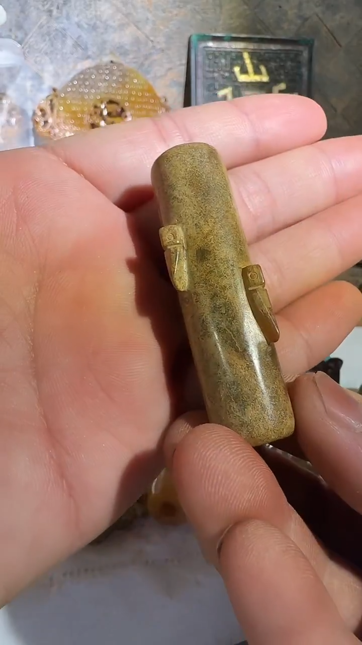 未镶嵌和田玉挂件和田玉挂件