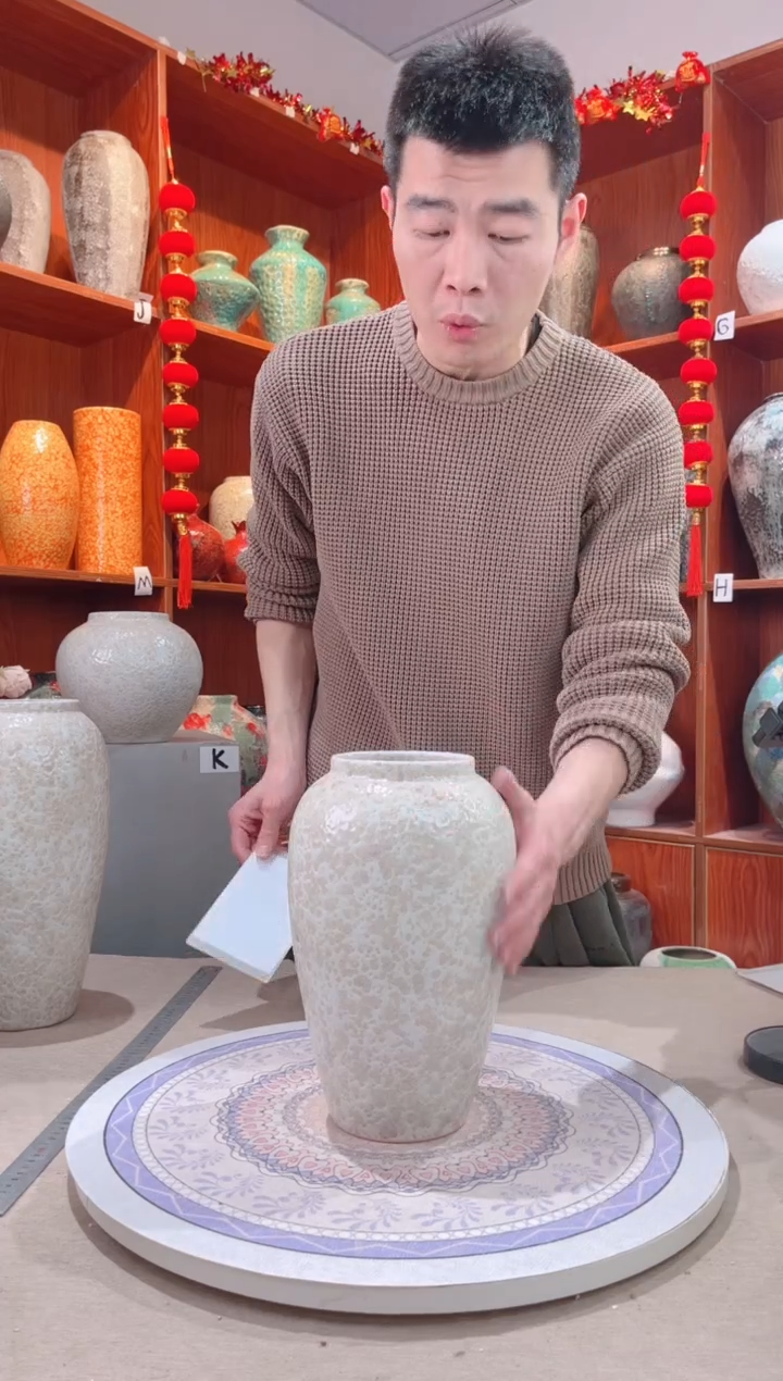 【闪购商品】瓶精品陶瓷花瓶 无花 茶白中号