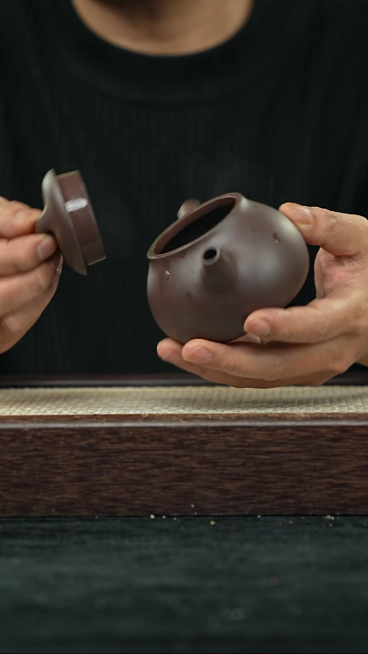 【闪购商品】紫砂茶壶@@AH5707李静问瓢