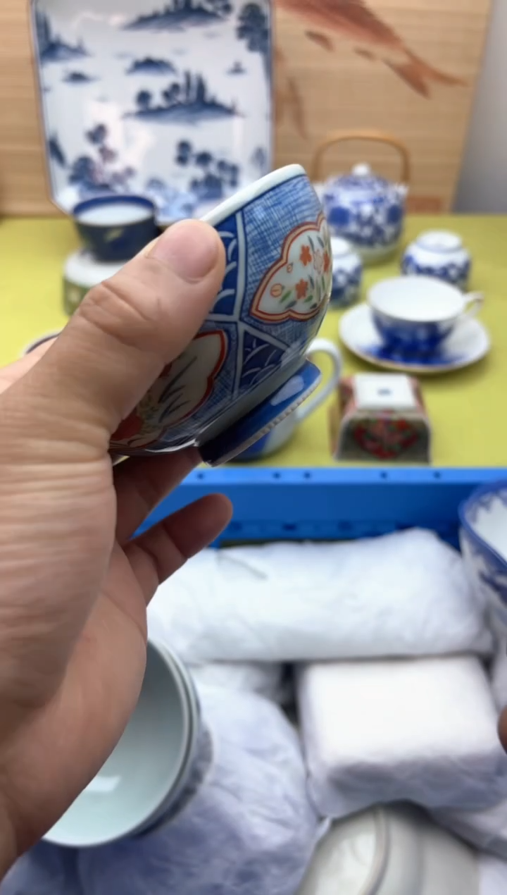 瓷片背****拉              