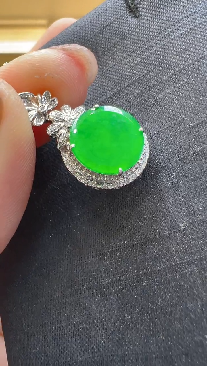 【闪购商品】翡翠18K金镶嵌吊坠(不含链)不含链多样性团购发一件