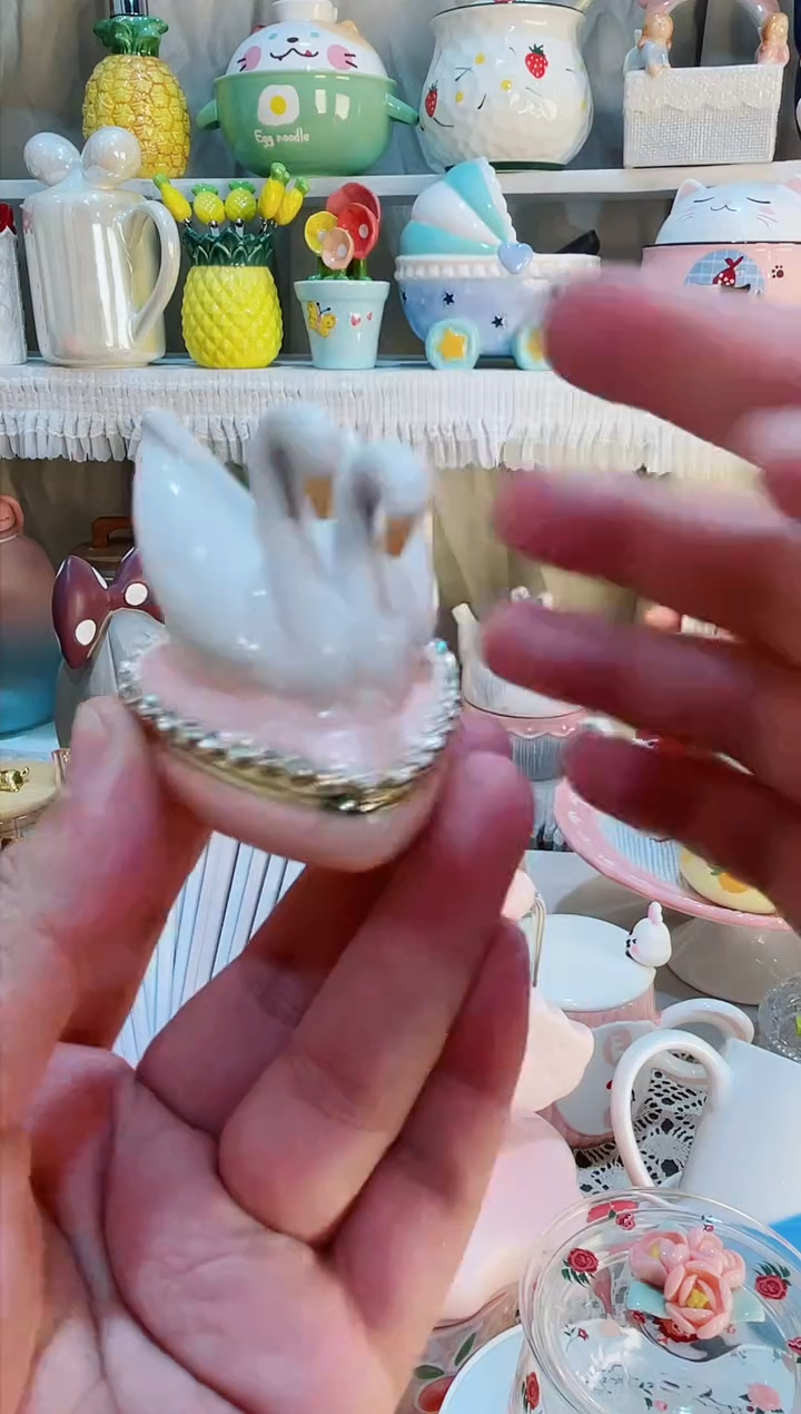 【闪购商品】瓷片首饰盒质量好发货快放心拍