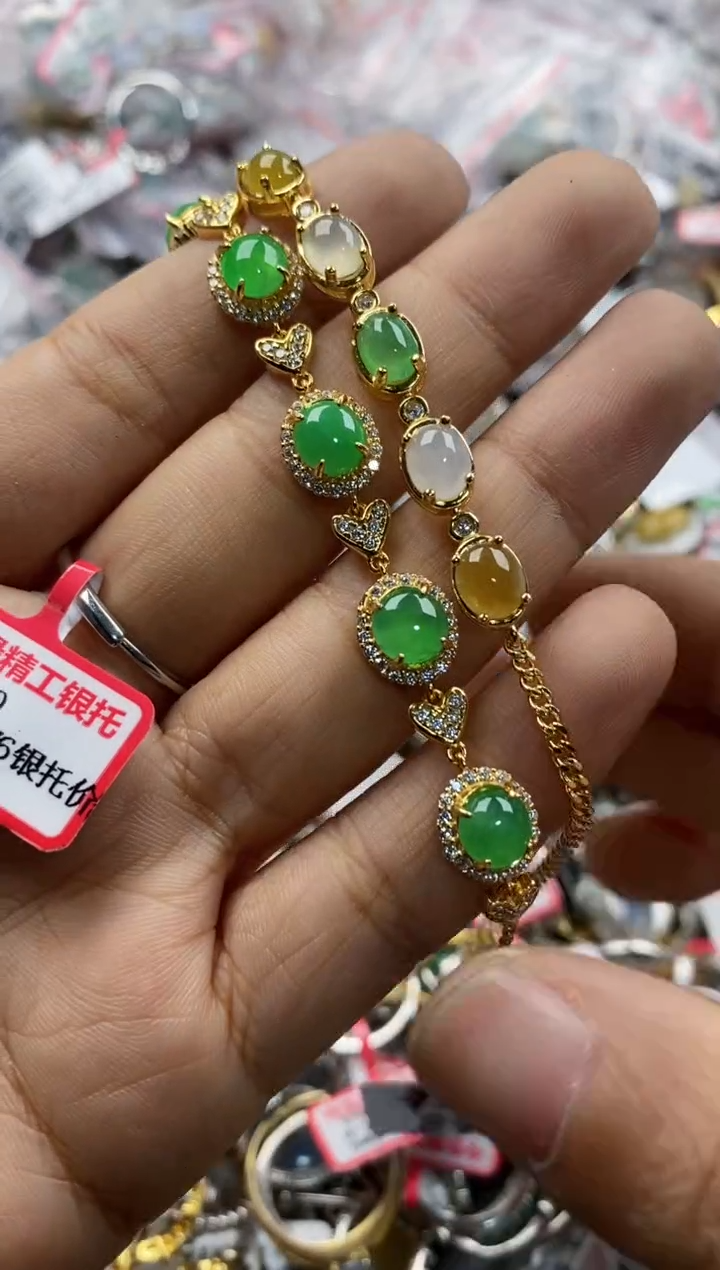 银S925镶嵌戒指翡翠777           2