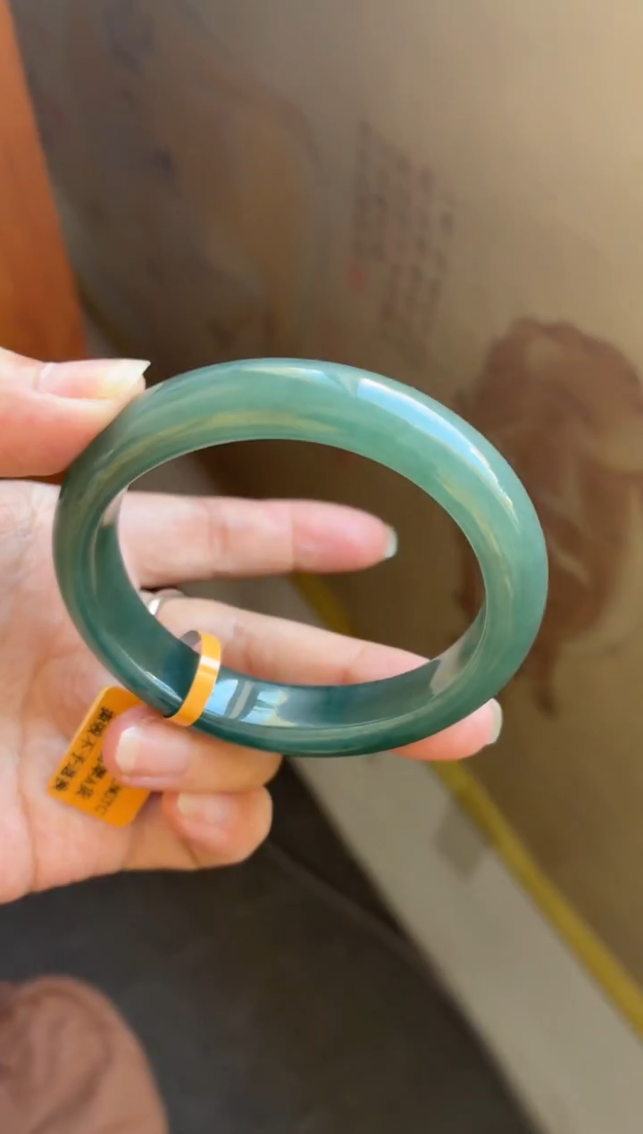 未镶嵌手镯翡翠（缅料）海蓝之谜色贵妃5号