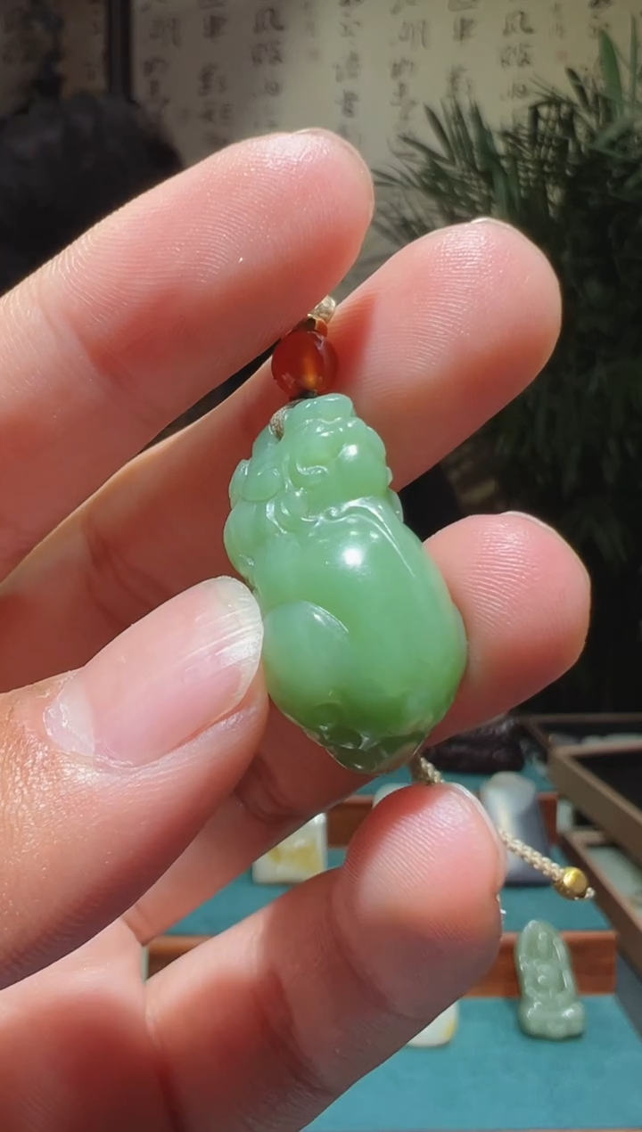 【闪购商品】和田玉吊坠(不含链)未镶嵌1