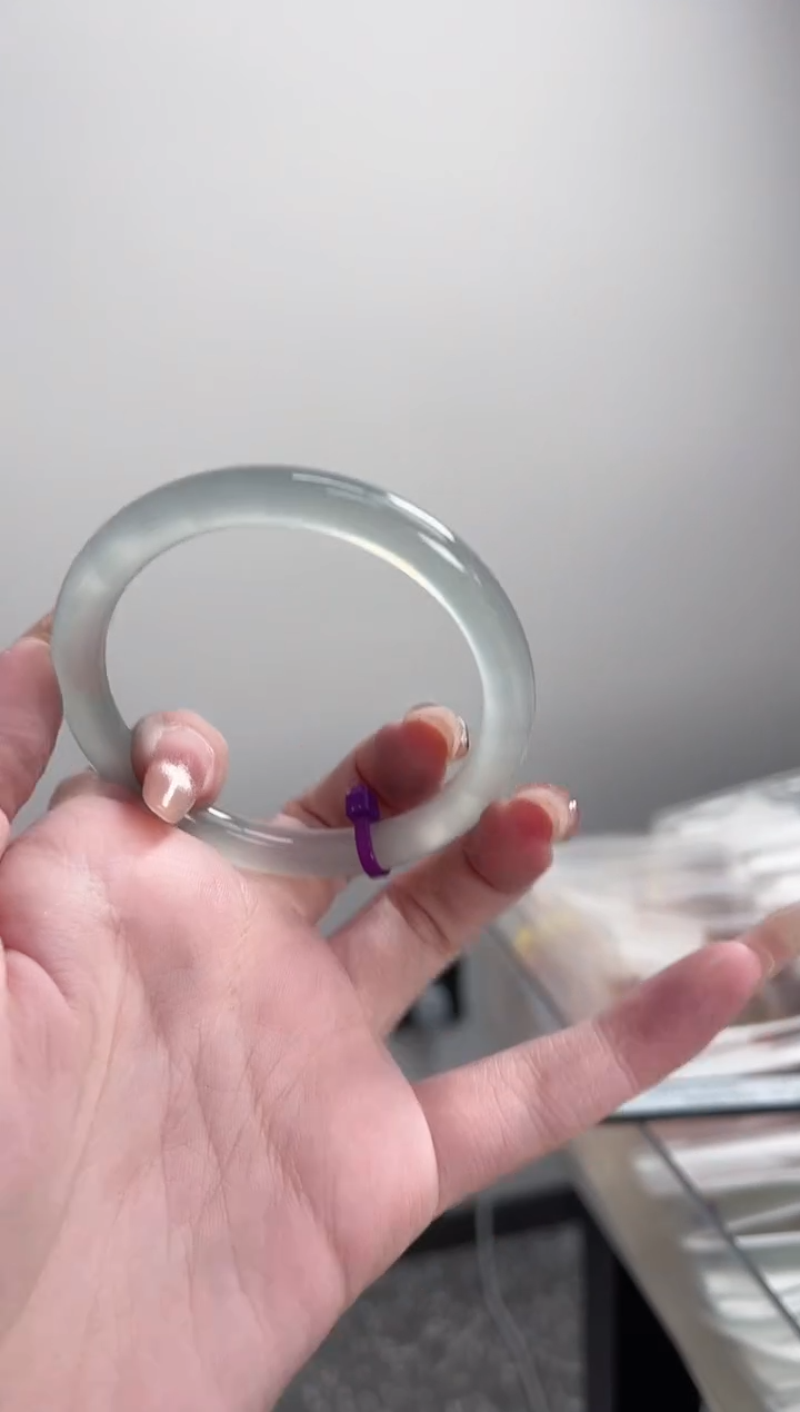 【闪购商品】玛瑙/玉髓手镯未镶嵌55-56圈