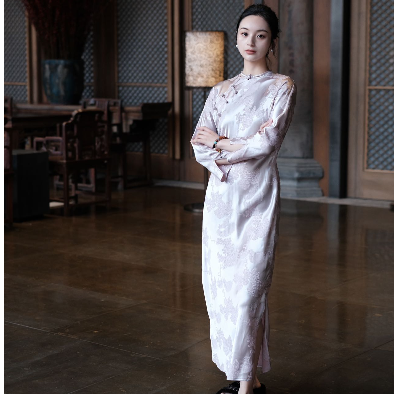 盛唐牡丹|淡粉色松鼠葡萄真丝斜襟旗袍裙
