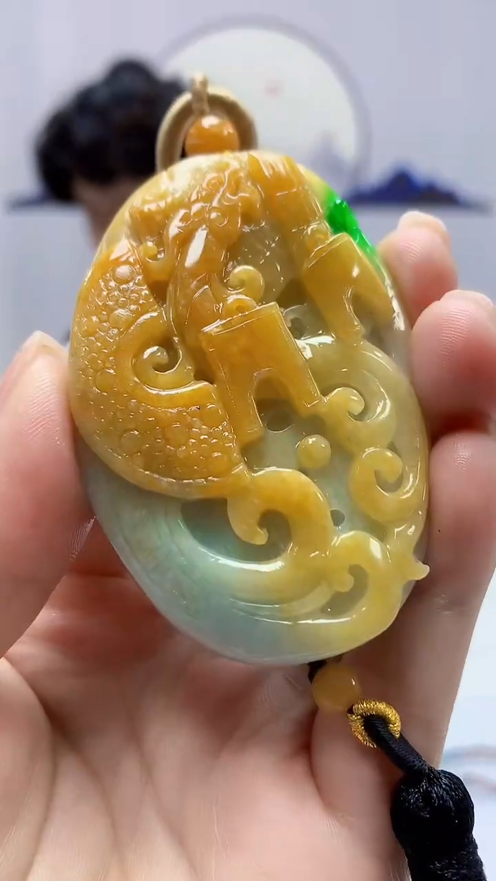 【闪购商品】定制翡翠未镶嵌5145mm-毛货挂件91