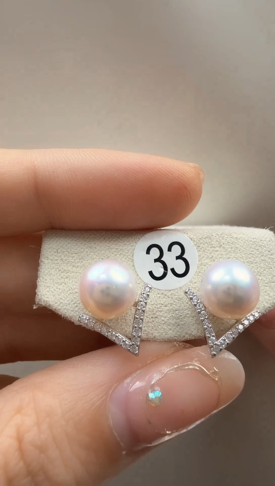 【闪购商品】淡水珍珠耳饰银S925镶嵌8-9mm有核耳钉