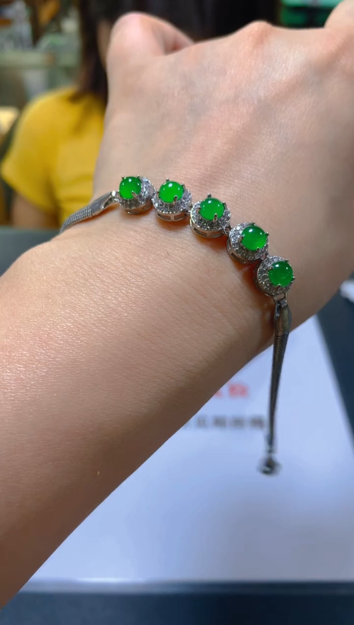 未镶嵌手链翡翠多样性发一