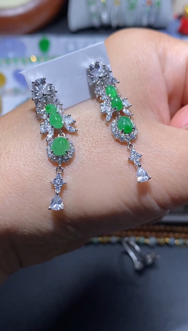 银S925镶嵌翡翠耳饰48小时鉴赏期