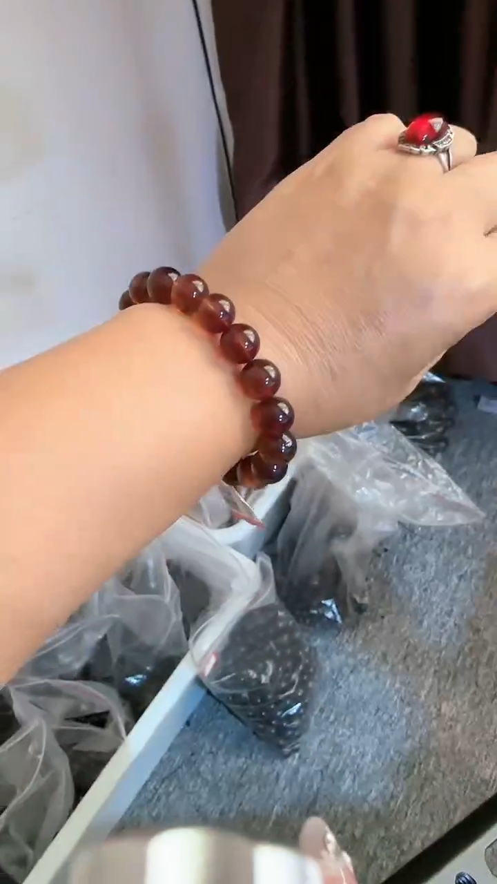 【闪购商品】琥珀手链未镶嵌规格11血紫红蜜手串#35