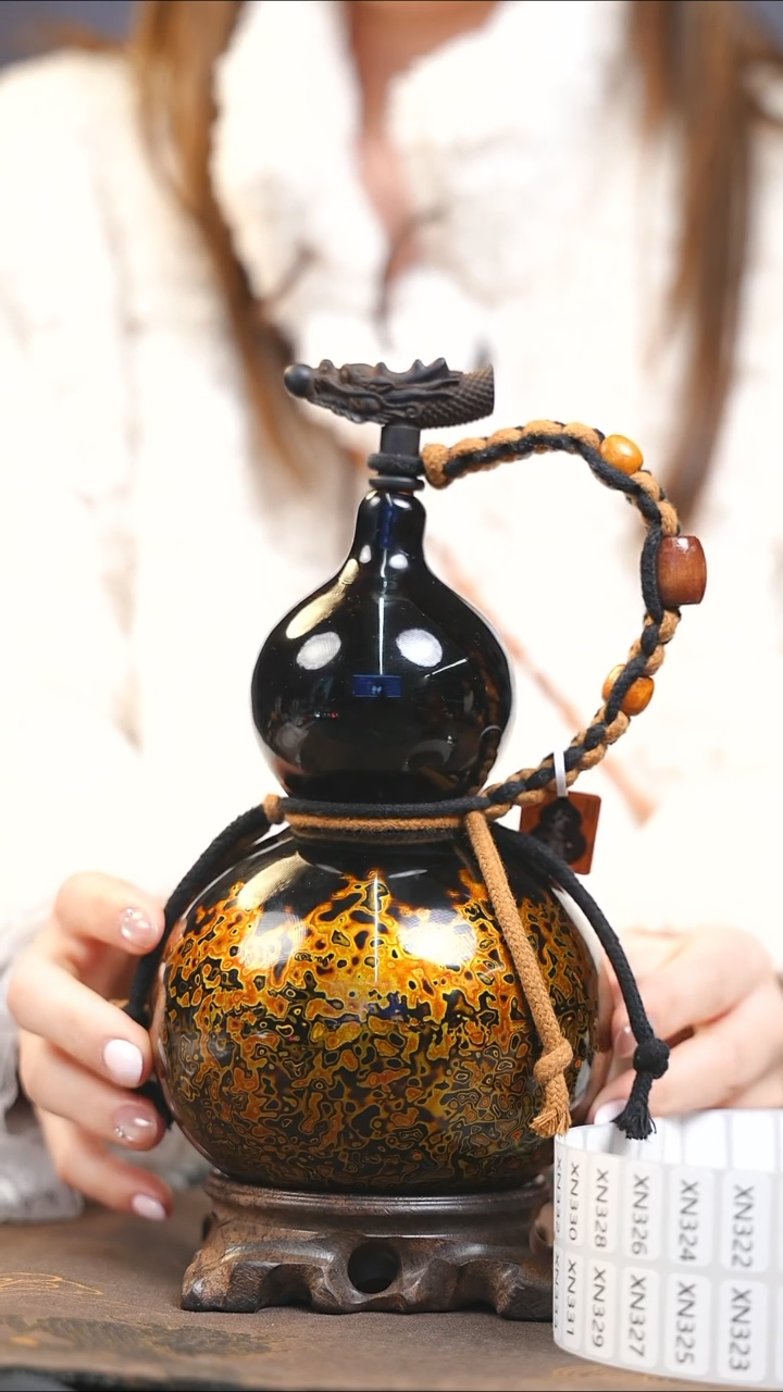 【闪购商品】XN310漆艺酒葫芦不包手串及旋转底座