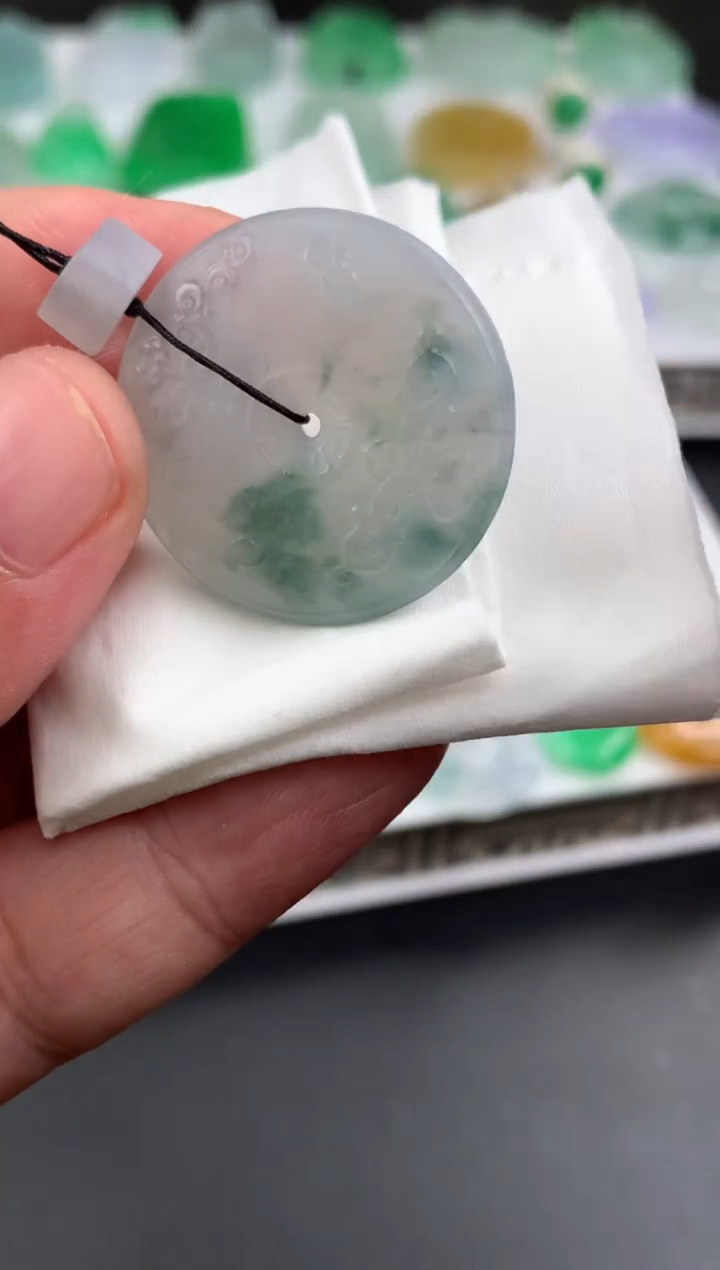 【闪购商品】定制翡翠未镶嵌翡翠