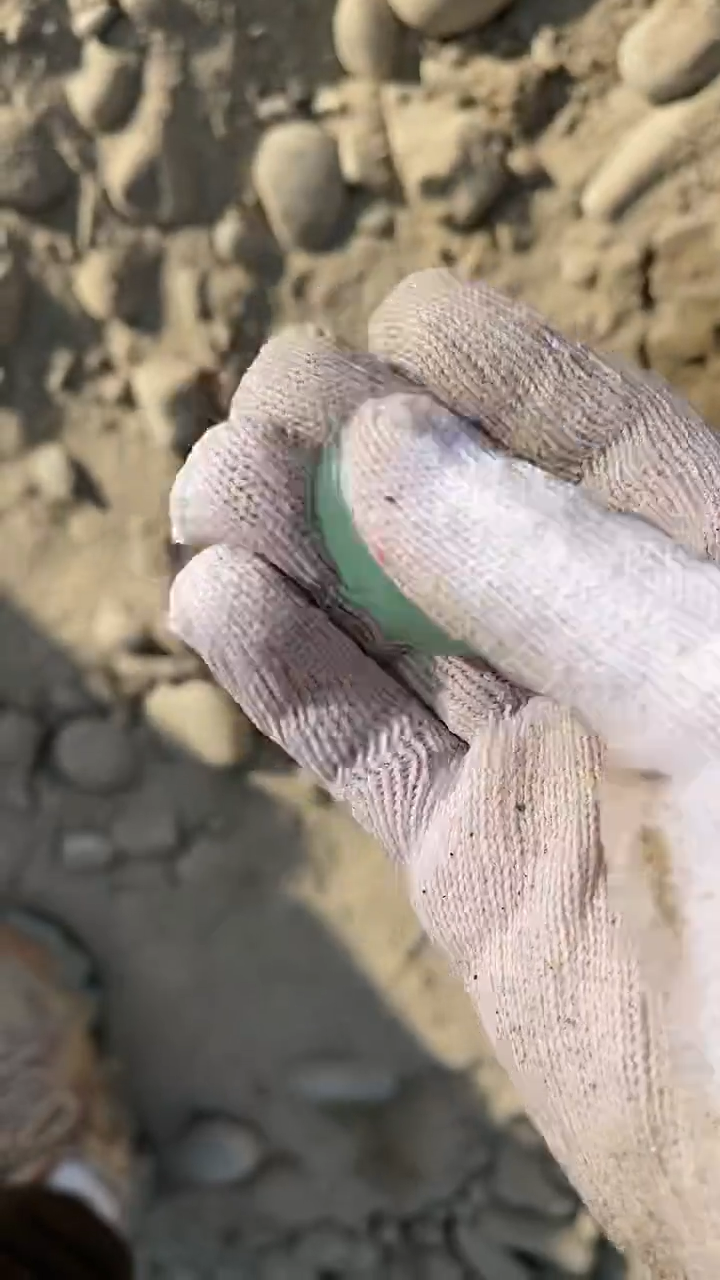 颈饰未镶嵌和田玉（糖玉）004