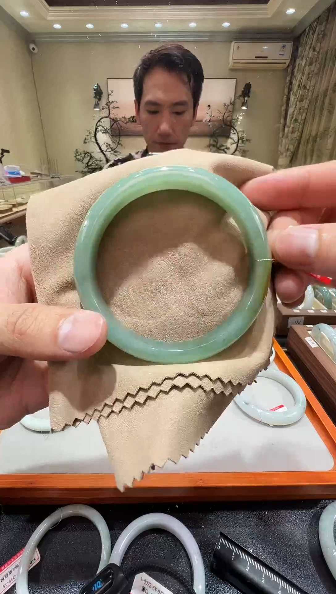 纯天然缅甸A货翡翠手镯61-62mm-1-8号
