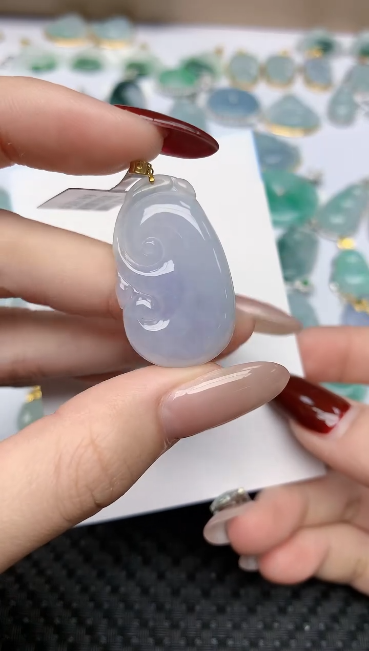 【闪购商品】翡翠颈饰18K金镶嵌天然翡翠a货