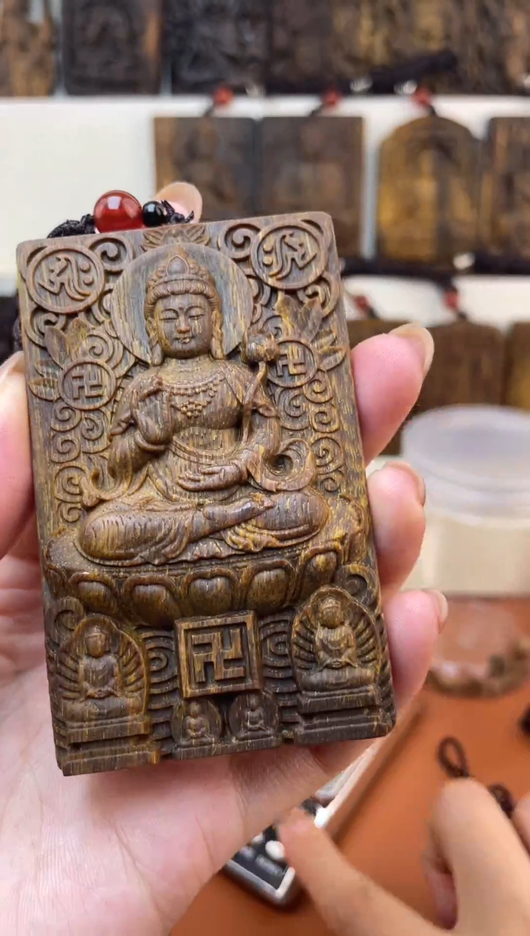 木木雕款芽庄 十二生肖守护 方牌大势至8cm送养香瓶 