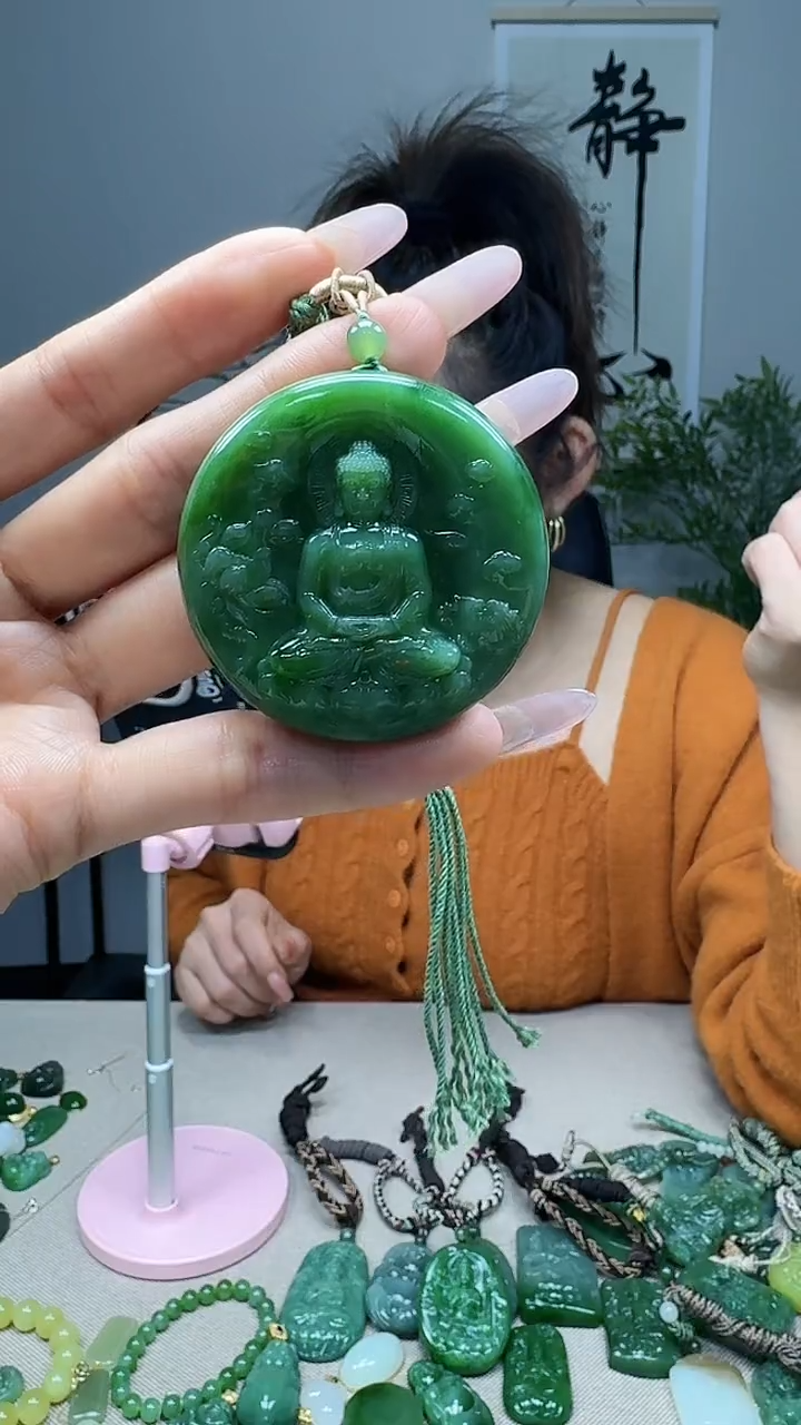 未镶嵌和田玉挂件1