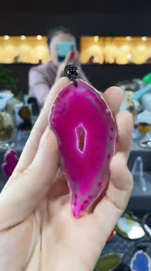 未镶嵌颈饰玛瑙/玉髓忧**雨玛瑙