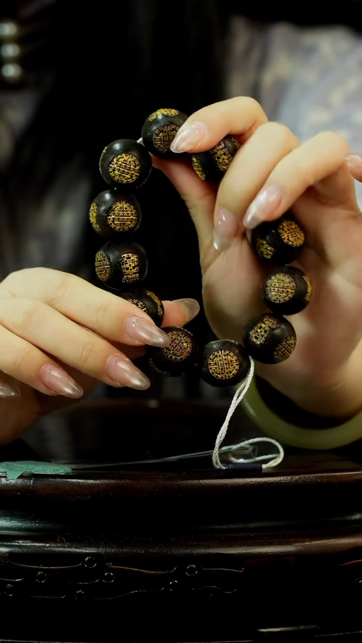 【闪购商品】铜M 香香嵌宝石手串手串 88891