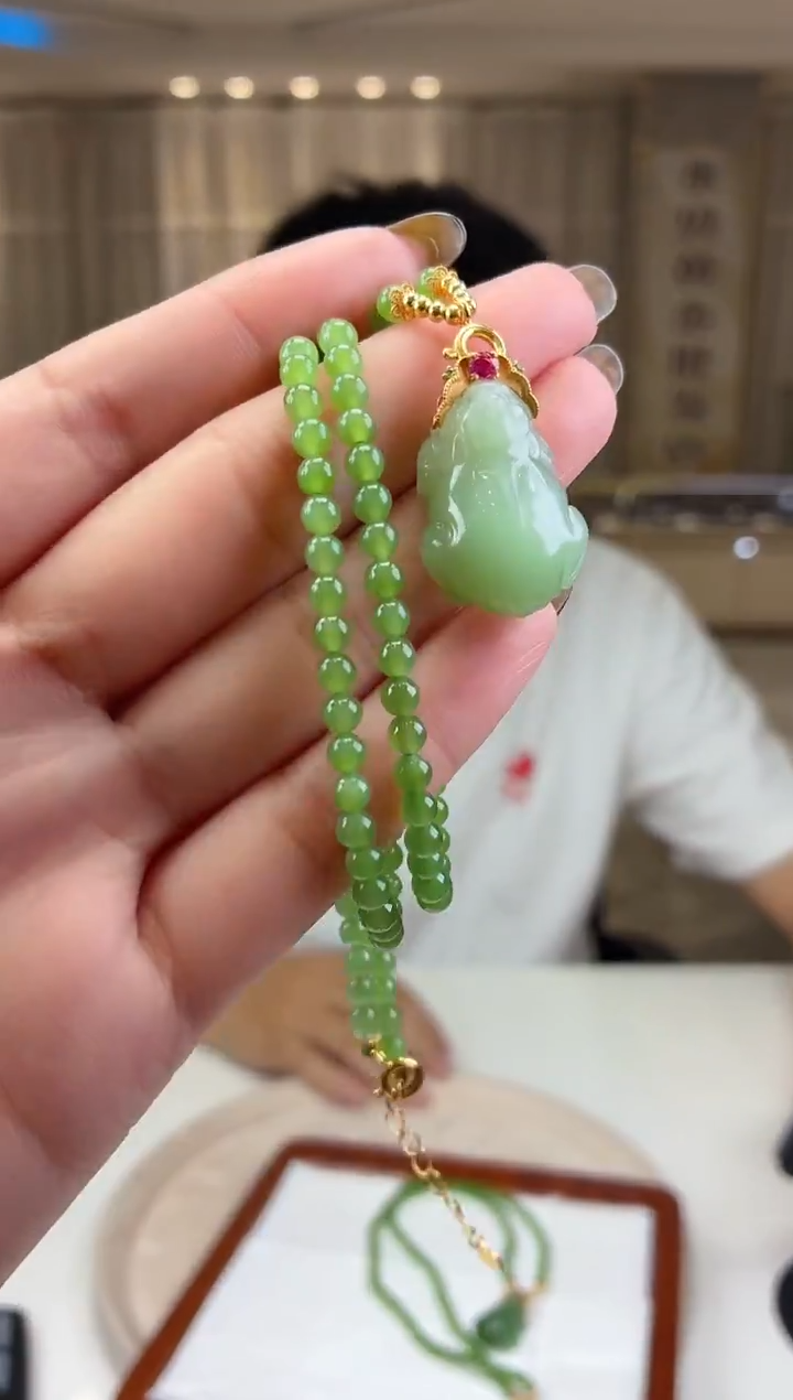 定制和田玉天然和田玉（拍一发一)