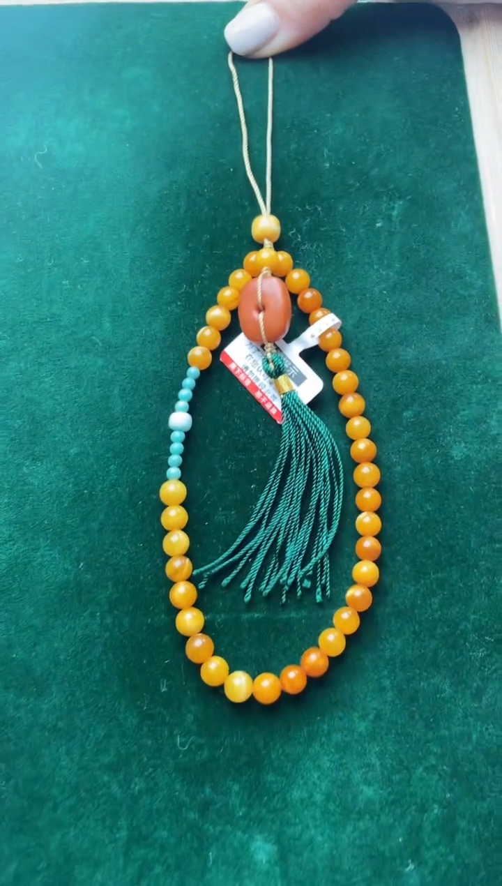 【闪购商品】蜜蜡颈饰未镶嵌手机挂