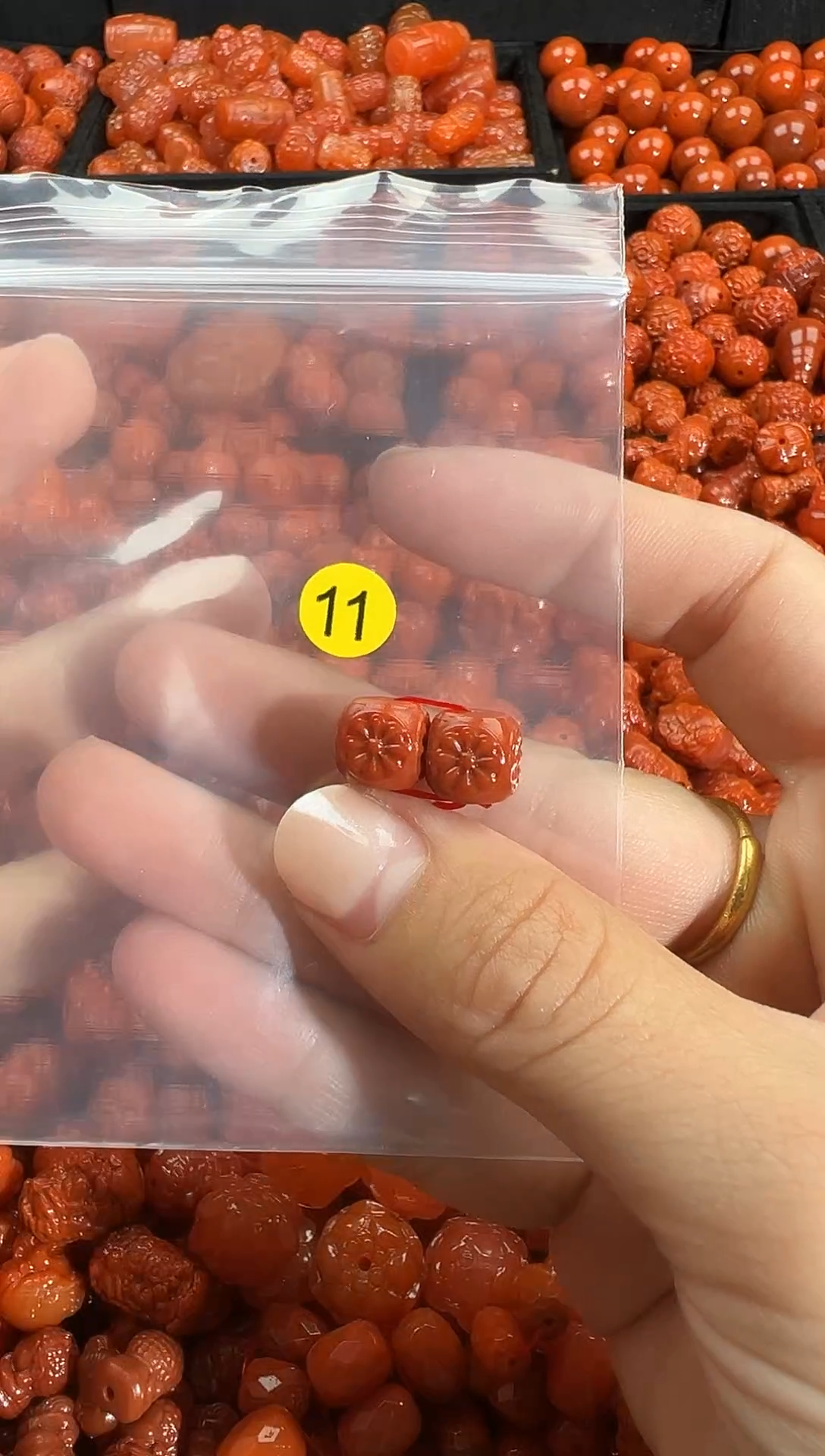 颈饰未镶嵌南红玛瑙1