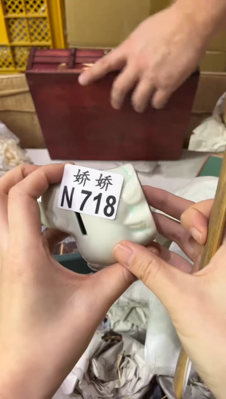 瓷片小*718 小晴 小晴 小晴 小晴 小晴 小晴