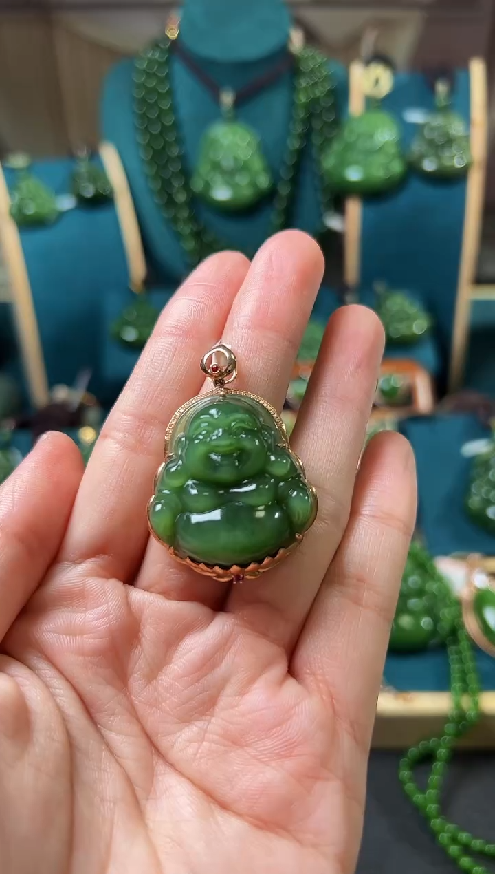 【闪购商品】和田玉（碧玉）颈饰18K金镶嵌碧玉