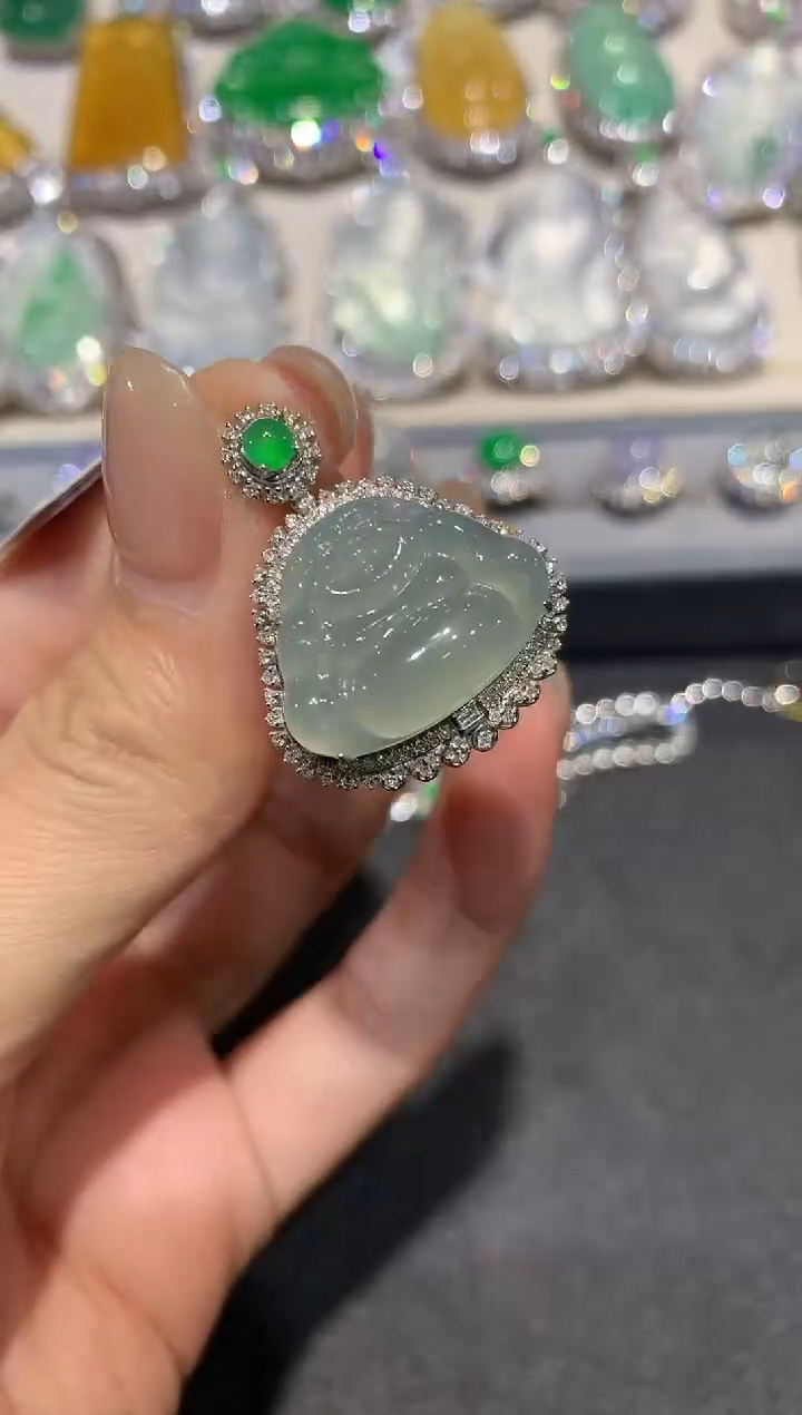 【闪购商品】翡翠吊坠(不含链)18K金镶嵌q298多样性一件发货