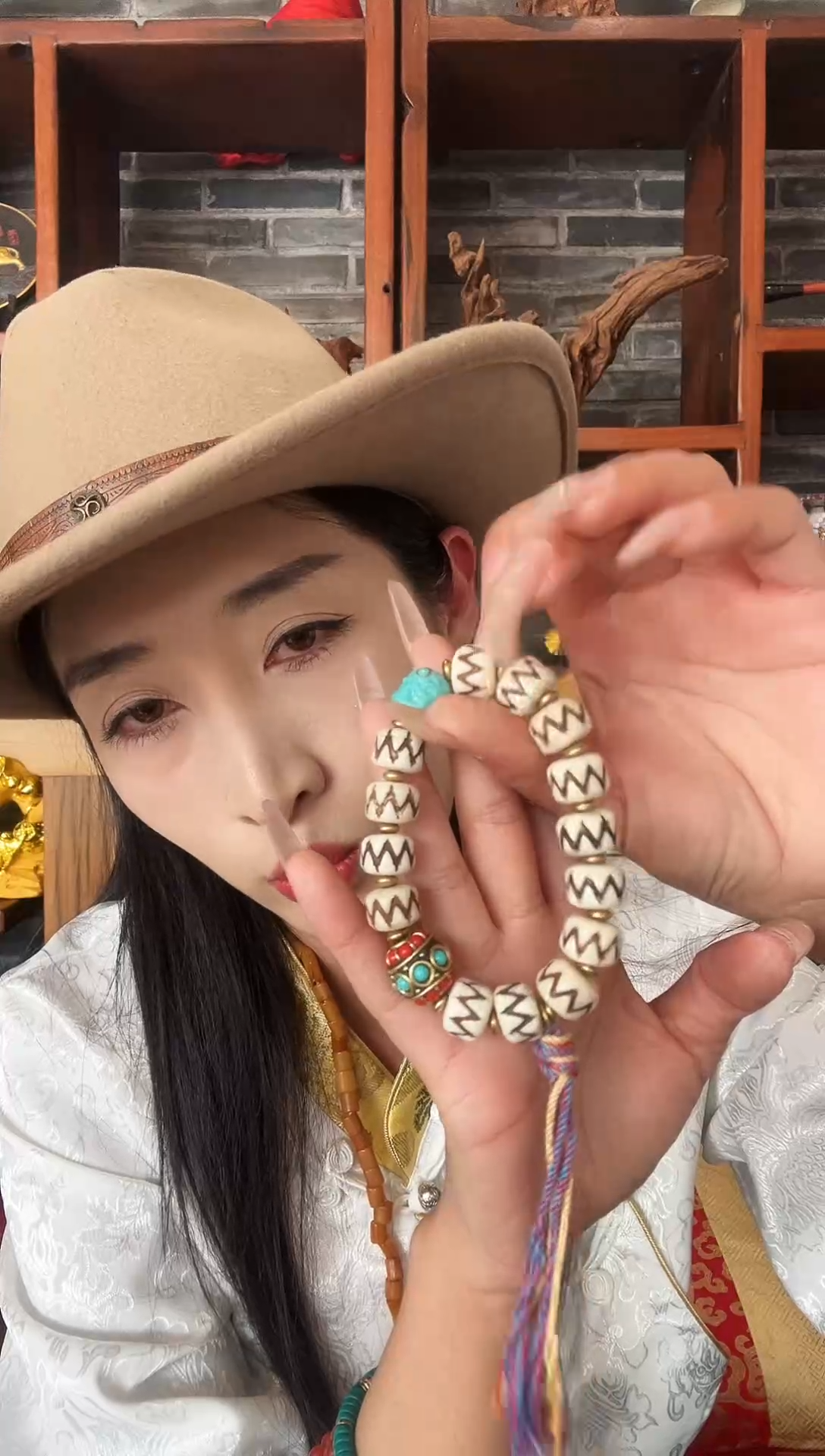 非金属无仓央梅朵 藏式 骨手串