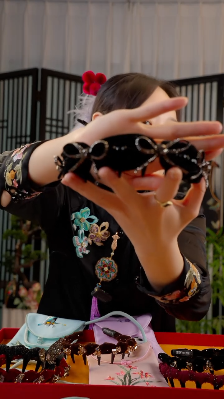 刺绣非遗苏绣绒花手工饰品