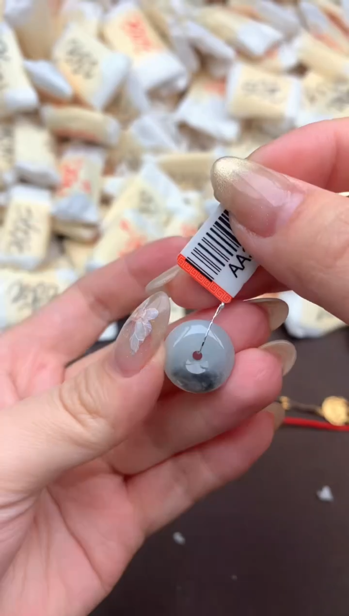 【闪购商品】翡翠挂件未镶嵌—