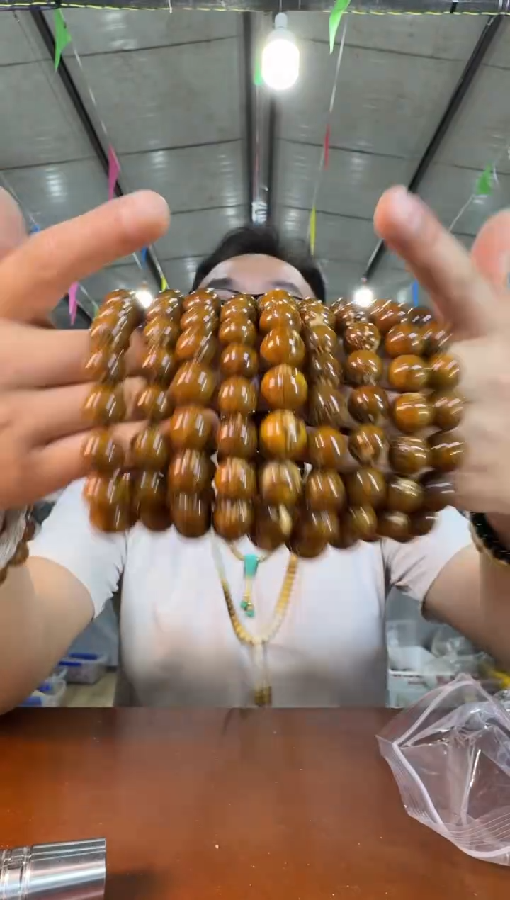 紫金鼠吊坠H37实物为准