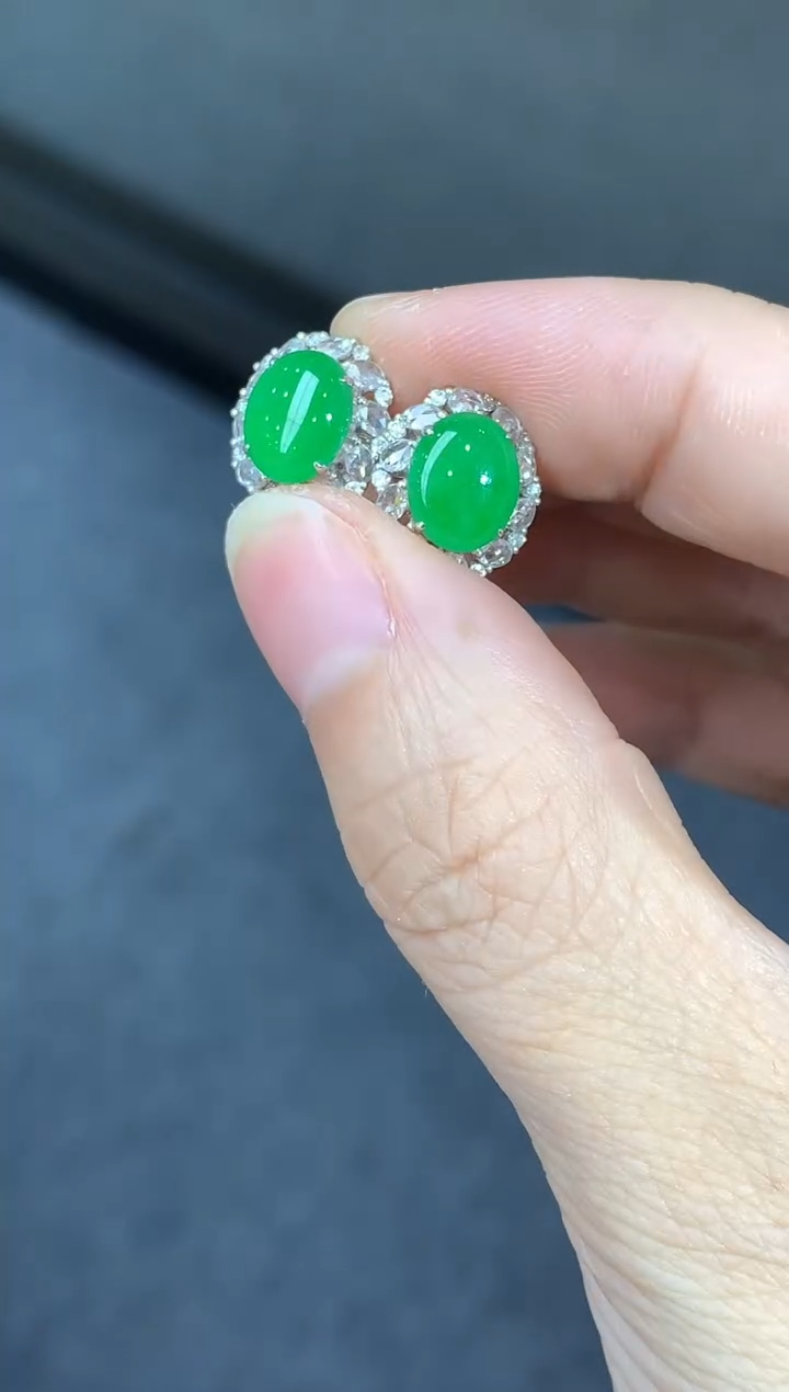 颈饰18K金镶嵌翡翠730-中国好珍宝